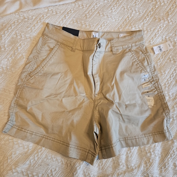 Girl friend khaki shirt size 8 - Picture 1 of 3